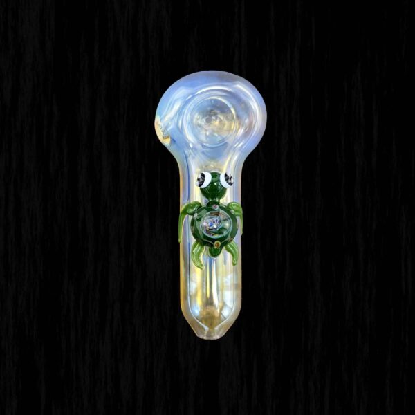 Alta Vida Turtle Glass Pipe