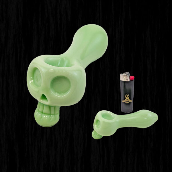 Bone Head Skull Glass Pipe