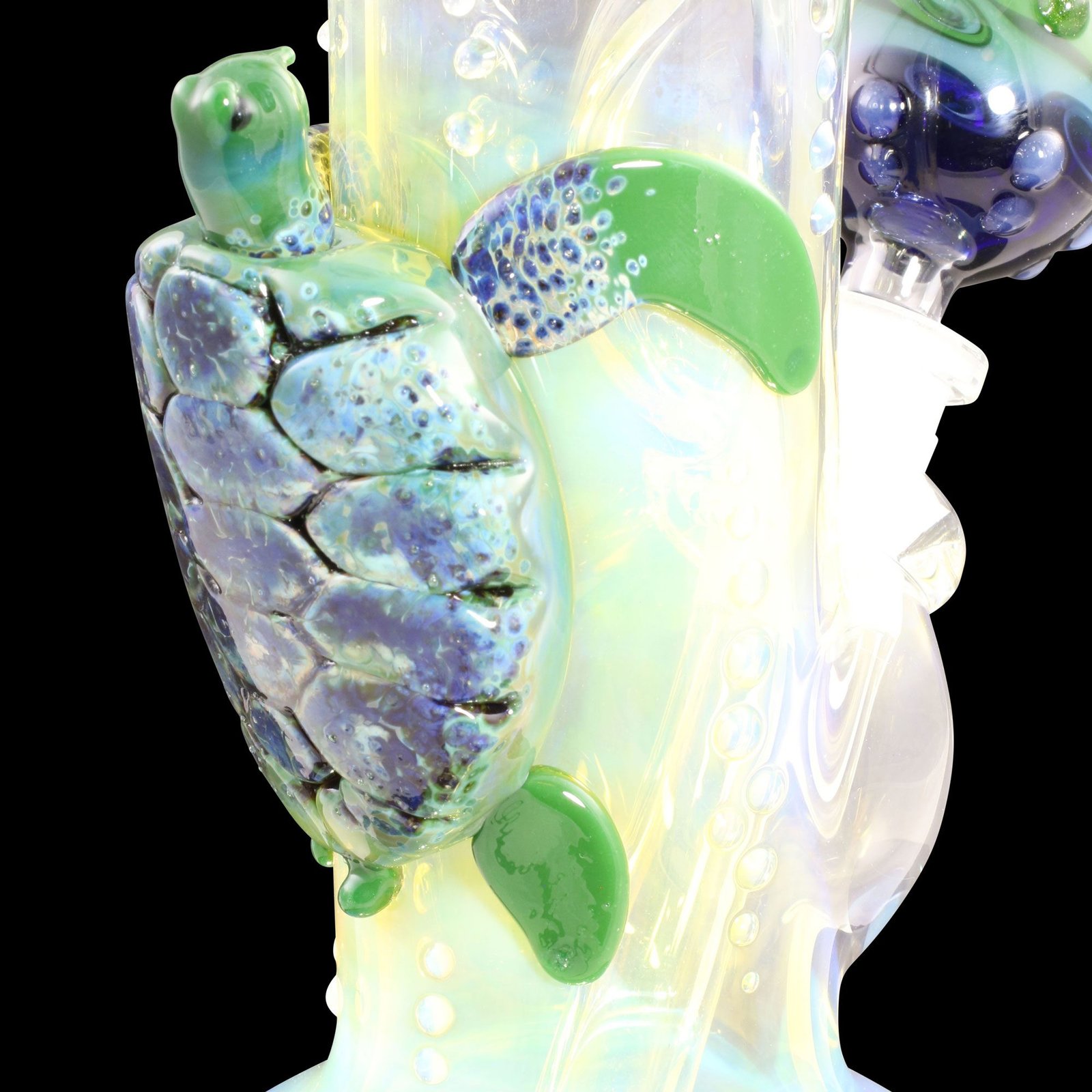 Sea Turtle Glass Water Pipe